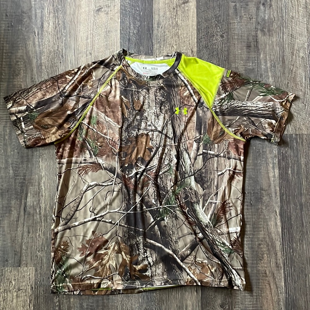 Under Armour Camo heat gear tee Mens XL